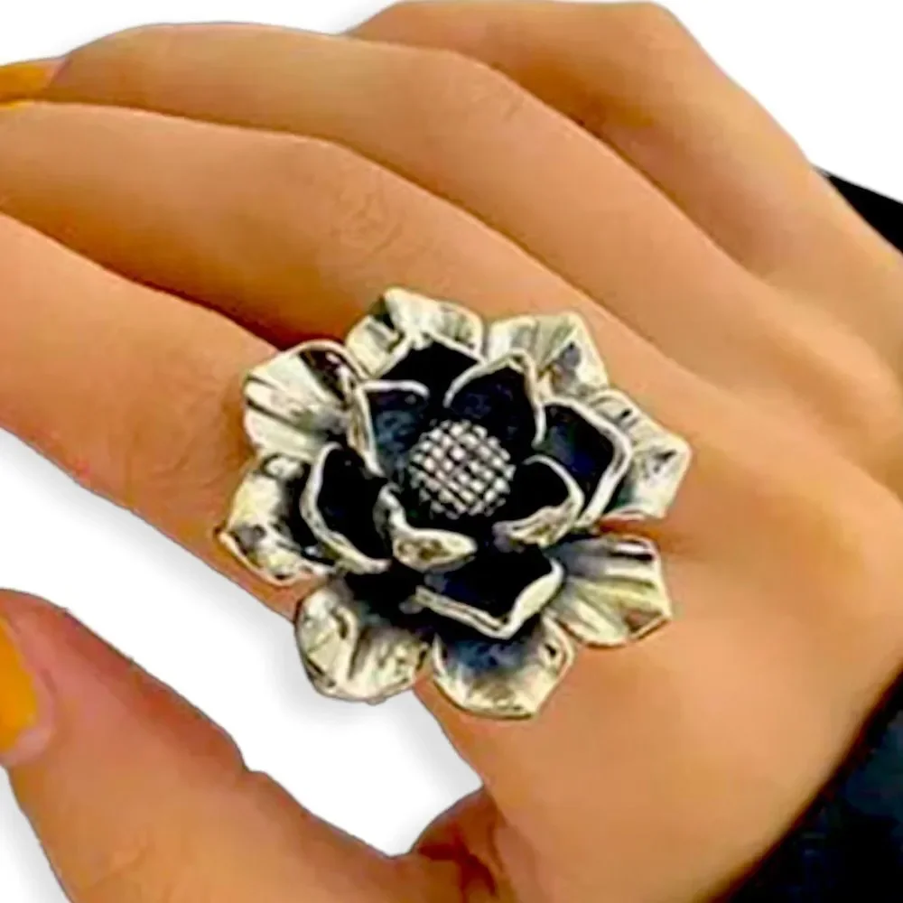 Antique Silver 3D Flower Statement Wrap Ring - NWT Adjustable